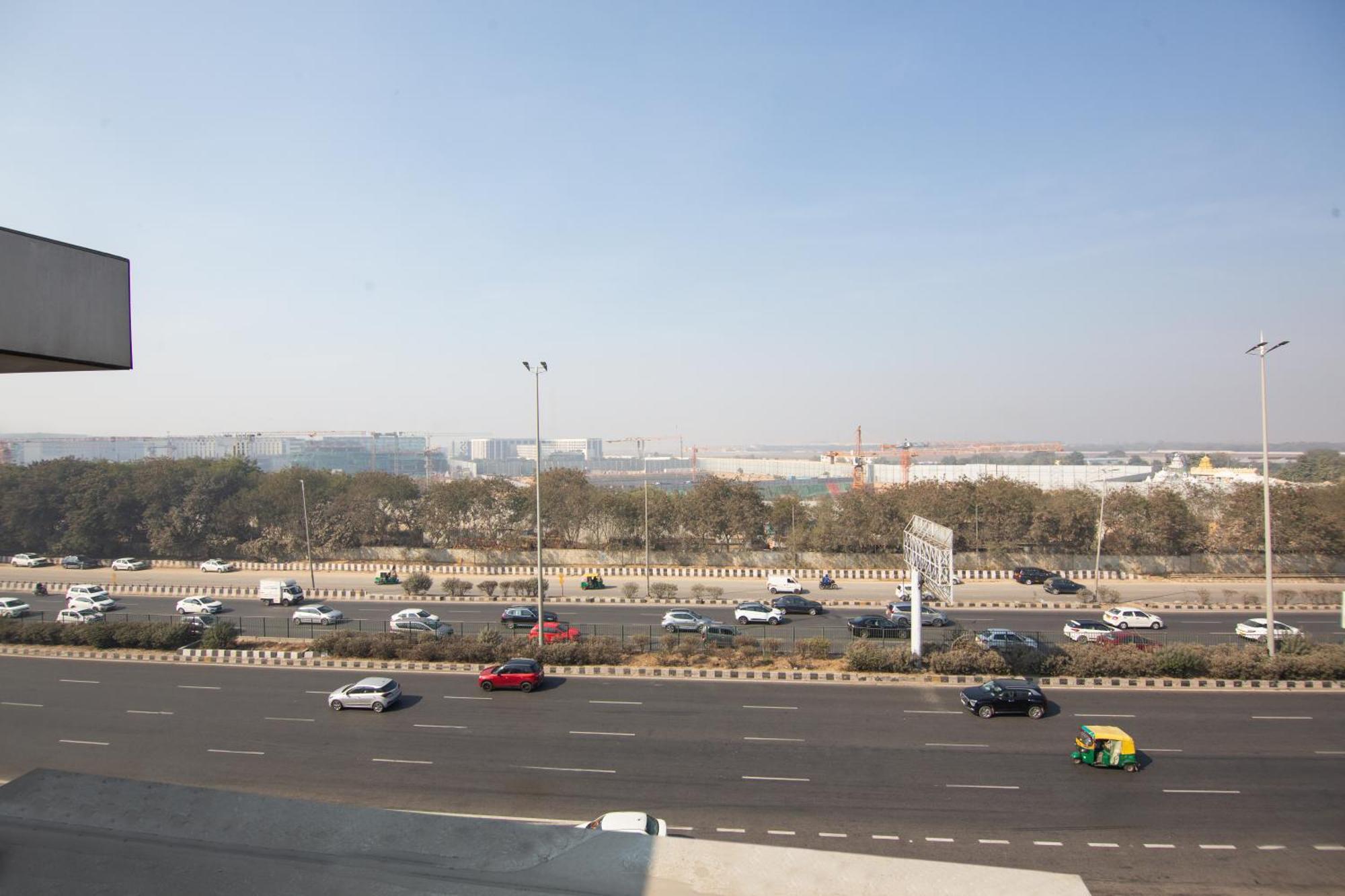 Hotel Lohmod At National Highway 8 - Free Airport Transffer Nova Deli Exterior foto